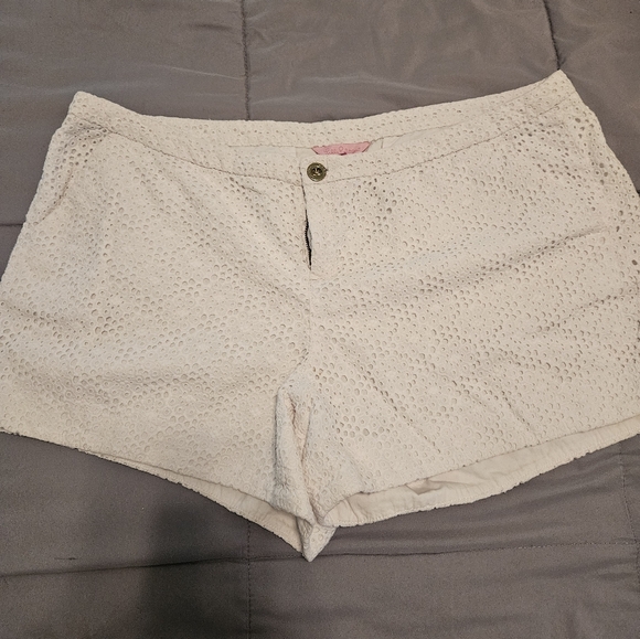 Lilly Pulitzer Pants - Lilly Pulitzer Cream High Waist Eyelet Shorts